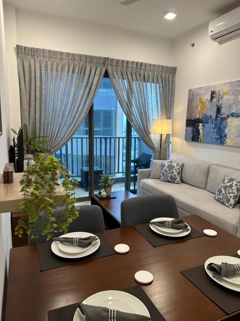 Colombo, Trizen Luxury Apartments, Sri Lanka Colombo