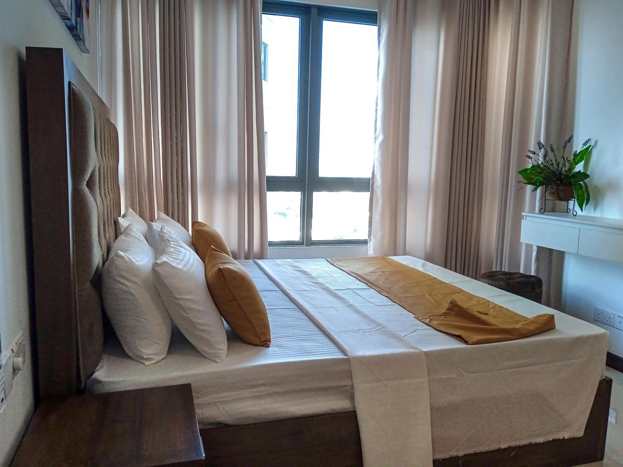 Colombo, Trizen Luxury Apartments, Sri Lanka *